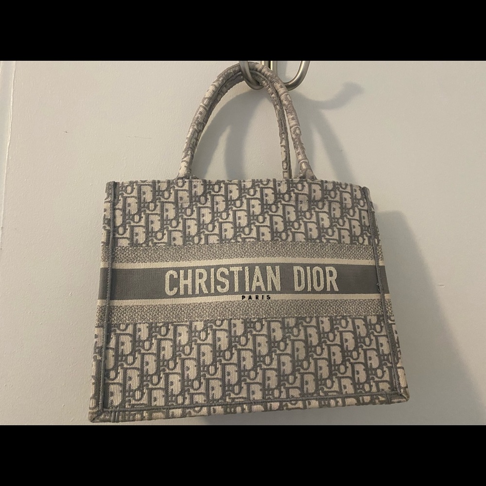 Gray & white Christian Dior Tote Bag